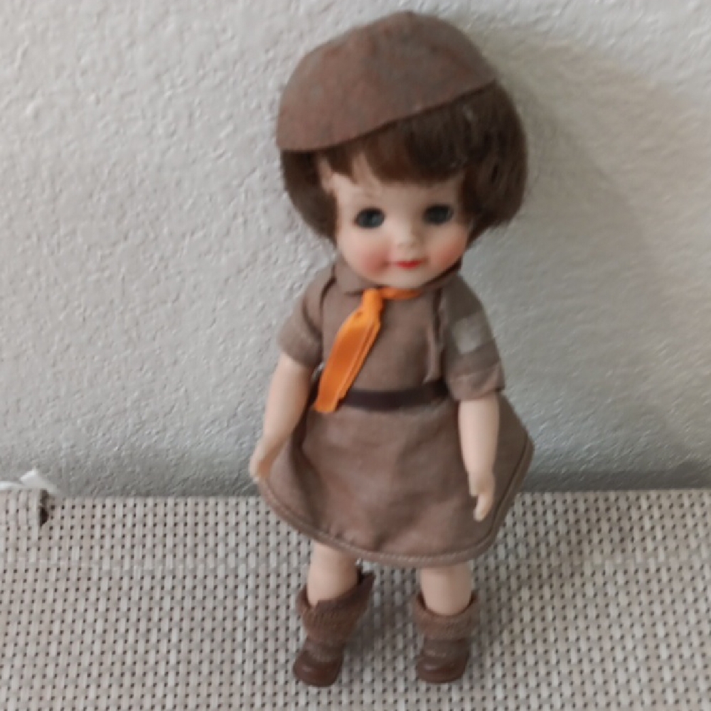 Vintage Effanbee Official Brownie